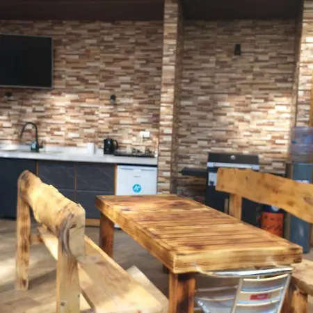 Casa En La Naturaleza En Villa *